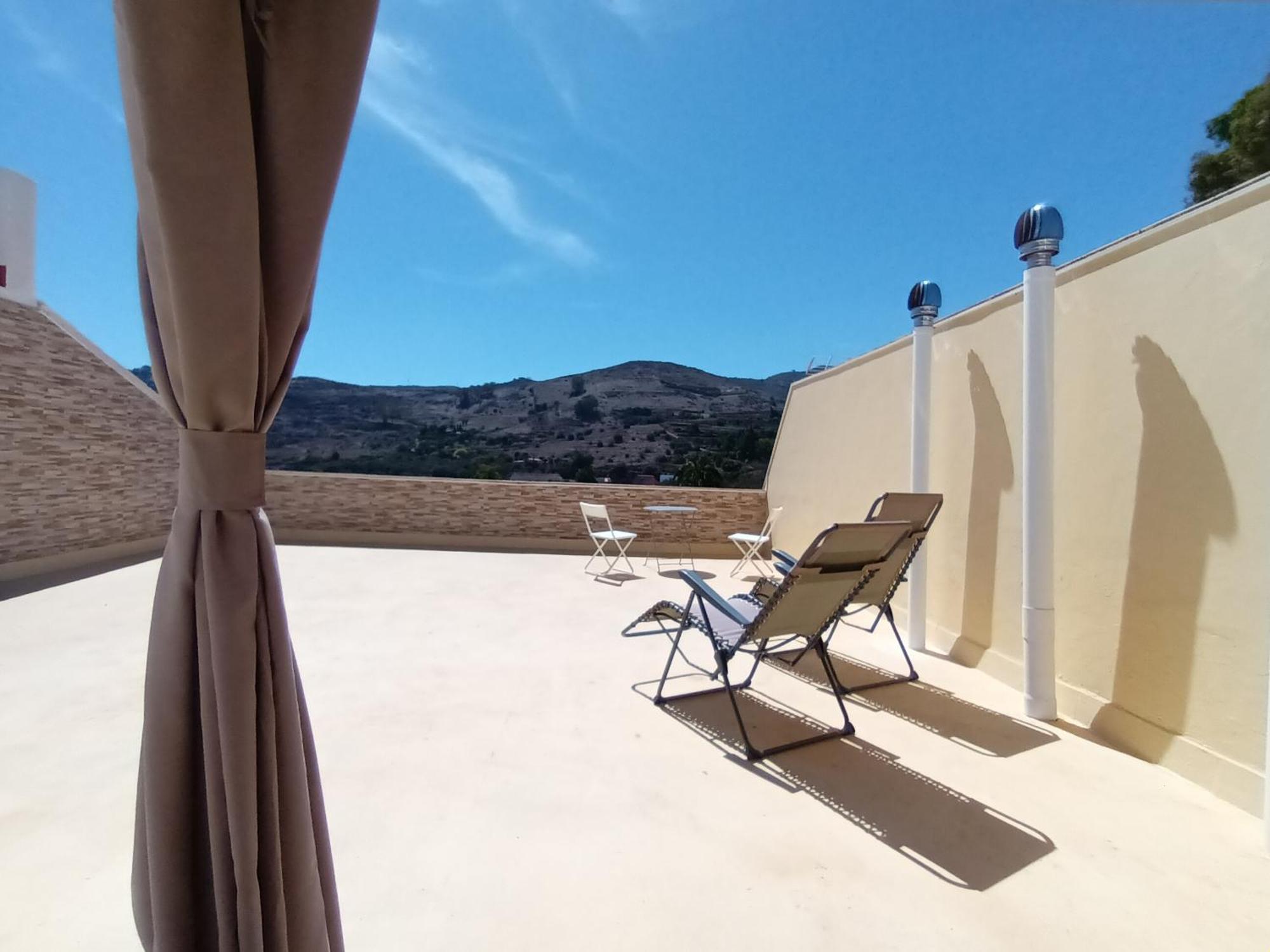 منزل الضيف سانتا بريخيذا  في Vivelorural Buena Vista House, El Madronal المظهر الخارجي الصورة